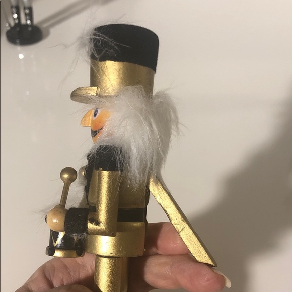 Set of 3 - Nutcracker Figurines - Picture 8 of 15